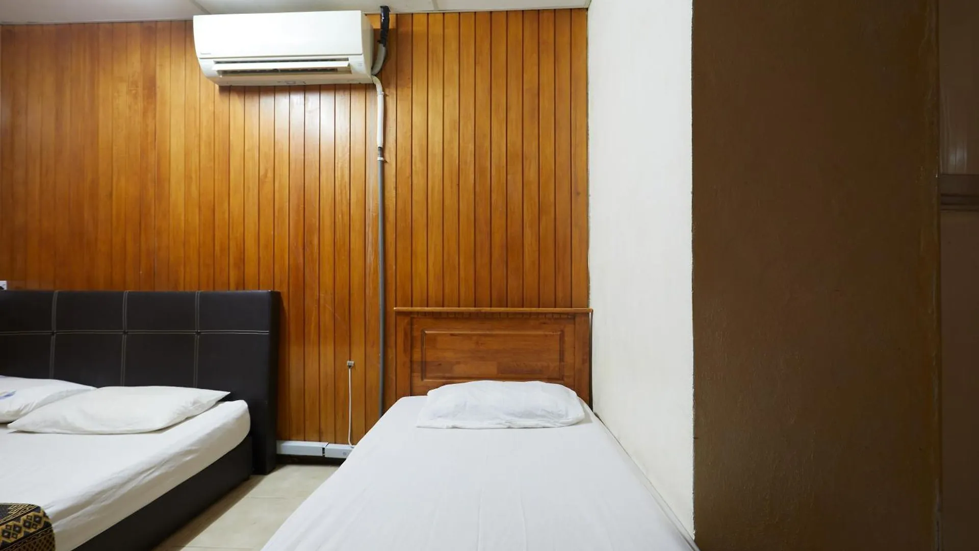 Ros Heritage Motel George Town Hotel